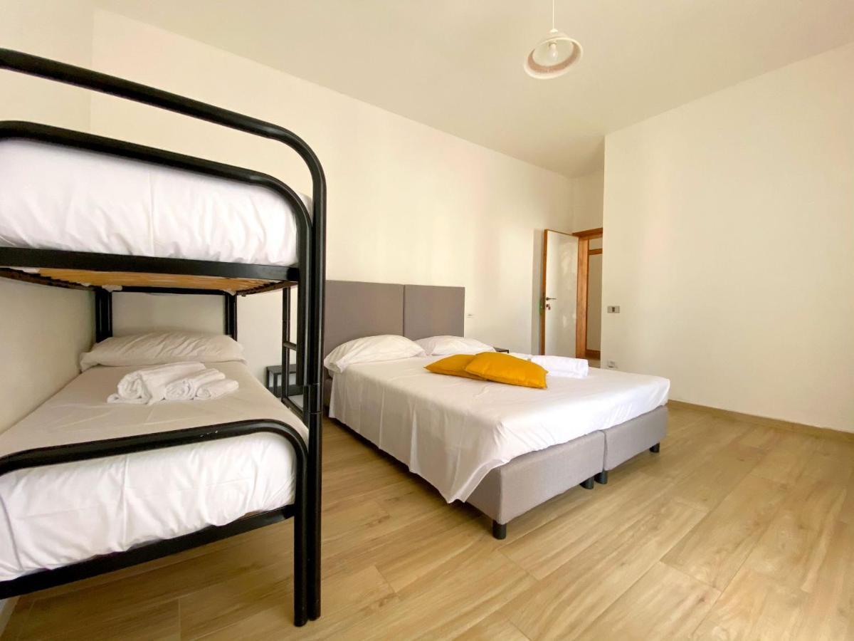 Camping Village Mar Y Sierra San Costanzo 外观 照片