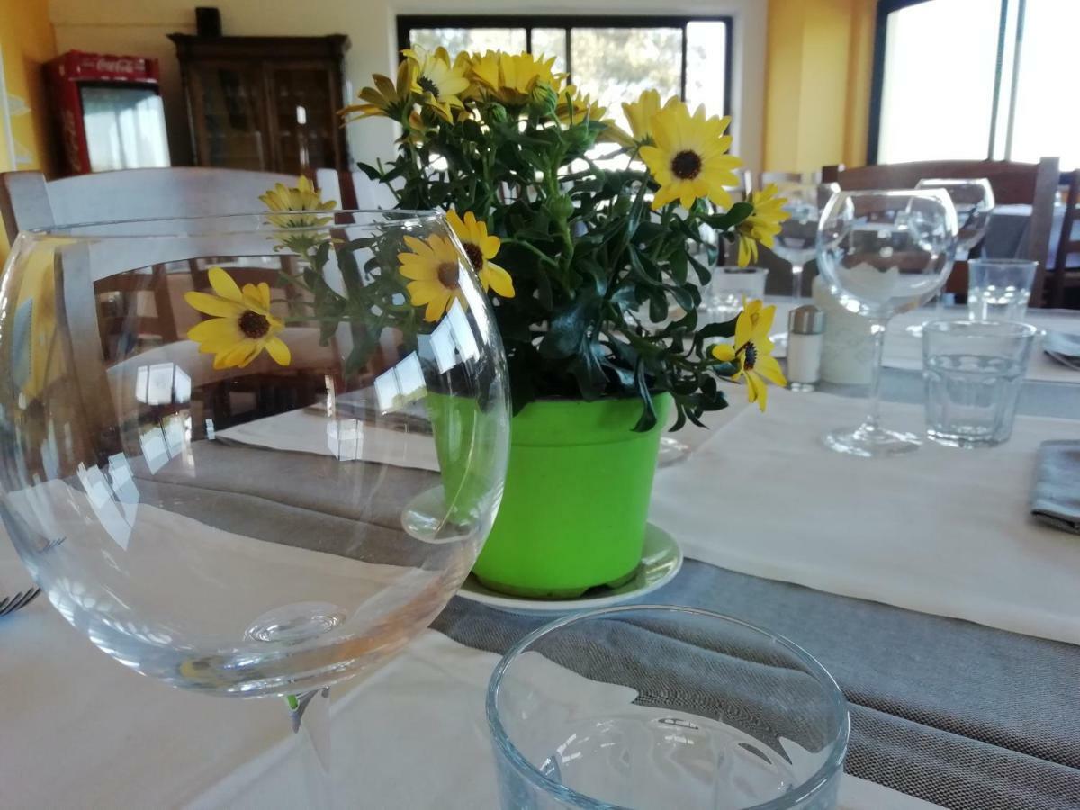 Camping Village Mar Y Sierra San Costanzo 外观 照片