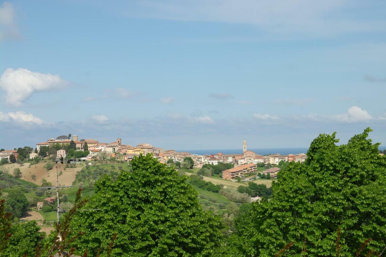 Camping Village Mar Y Sierra San Costanzo 外观 照片